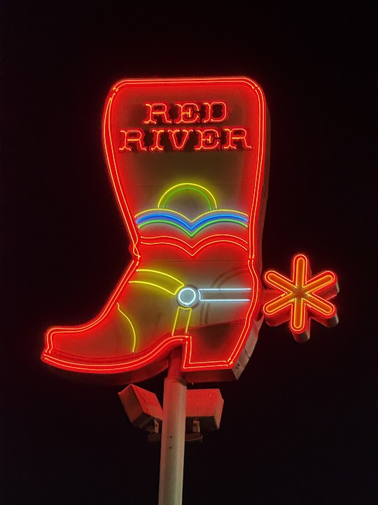 Cowboys Red River | Dancehall & Saloon